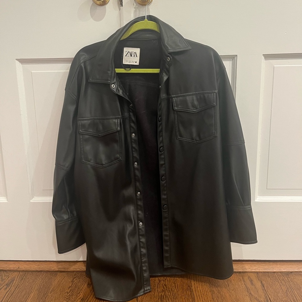 ZARA BLACK FAUX LEATHER TUNIC JACKET